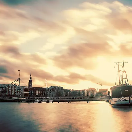 Yachthafendomizil 2 *