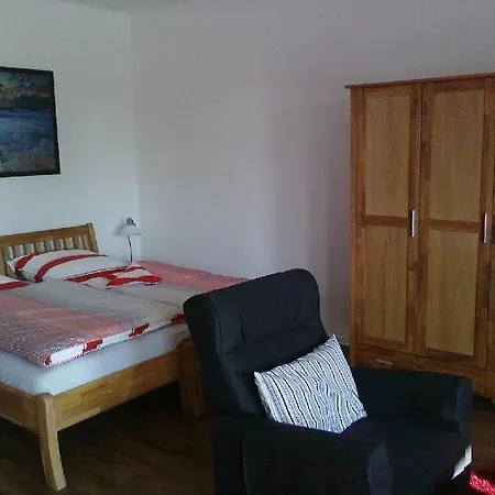 Yachthafendomizil 2 *